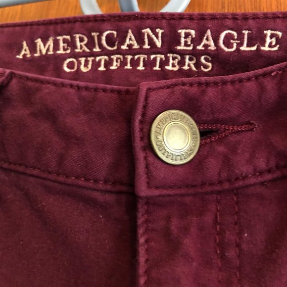 American Eagle, Size 4, low-Rise, Super Stretch Jegging, Color: grape purple - Picture 5 of 12